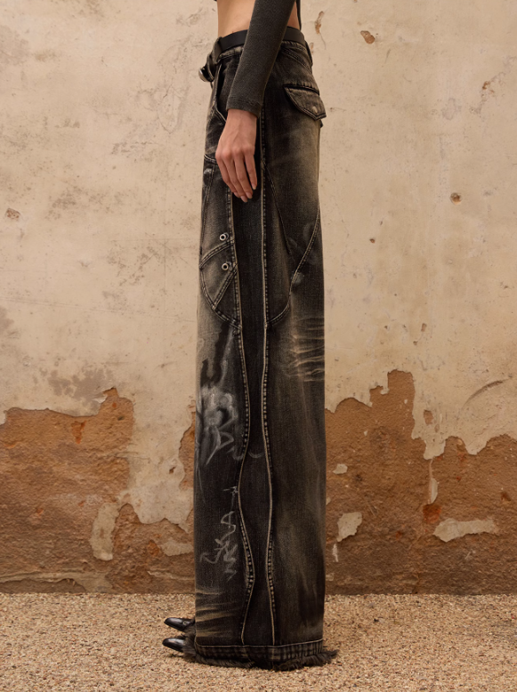 Smoky Black Bleach Black Wide Jeans