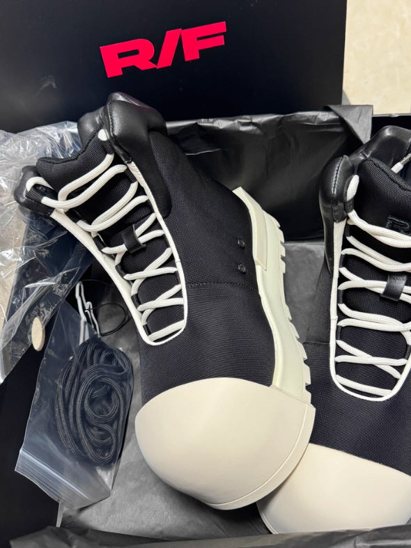 FVVO x ROCKSTA THICK SOLED HIGH TOP BOOTS　