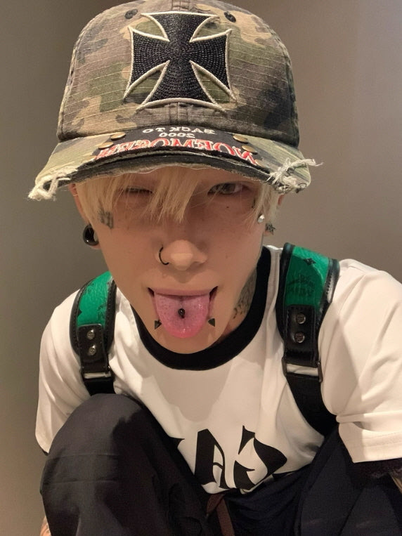 BACK TO 2000 Cross Patch Distressed Cap