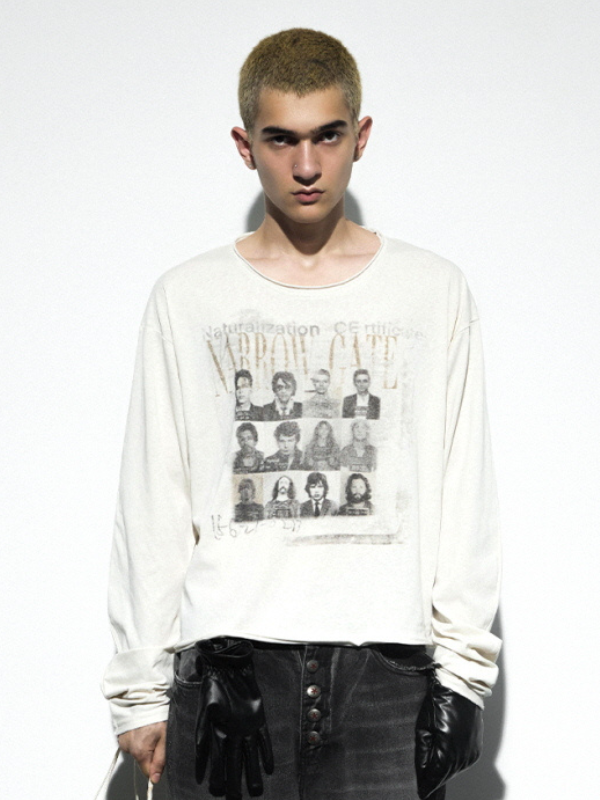 Narrow Gate Photo Print Long Sleeve Tee
