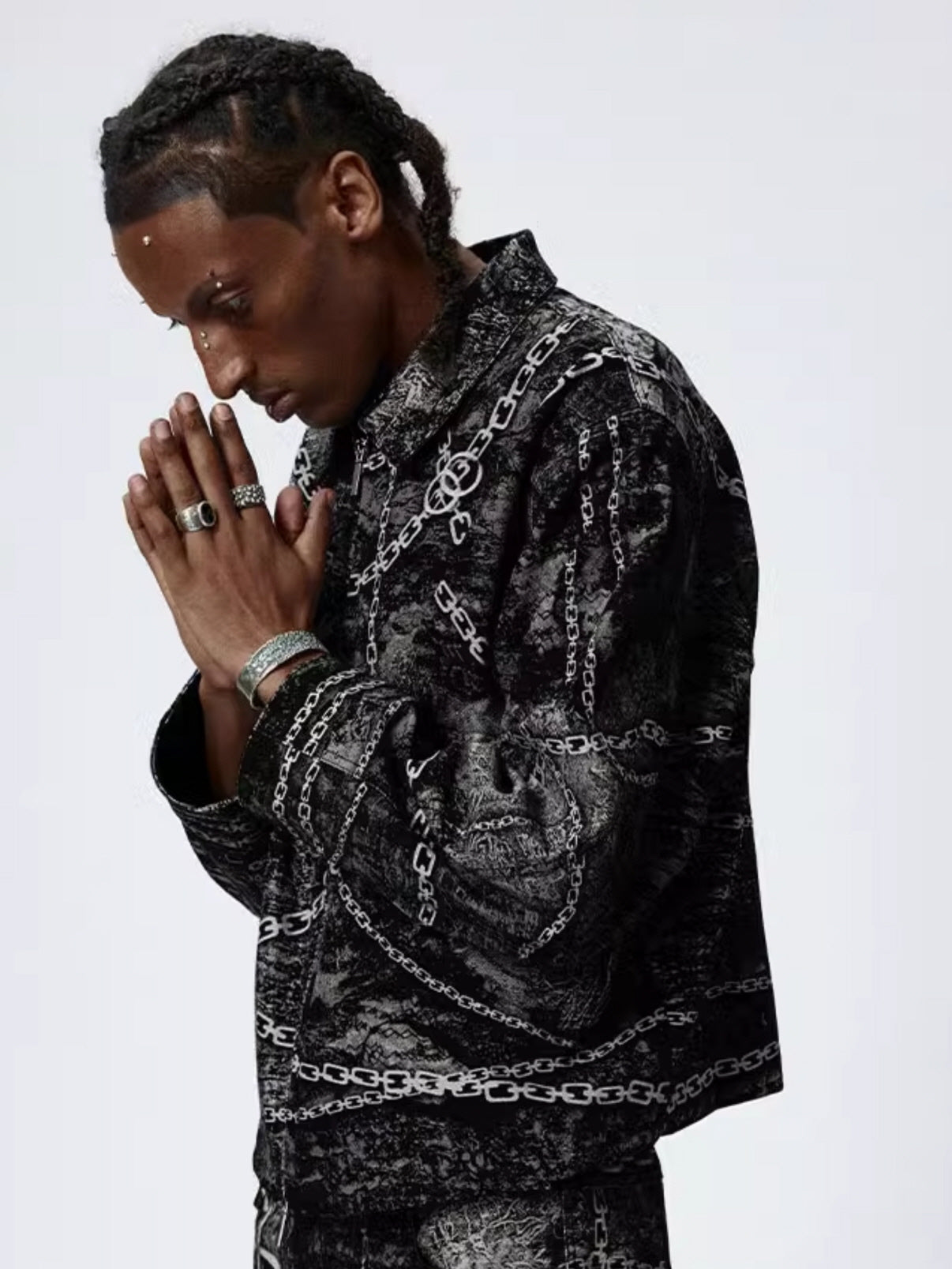 Gothic Chain Graphic Zip-Up Jacket